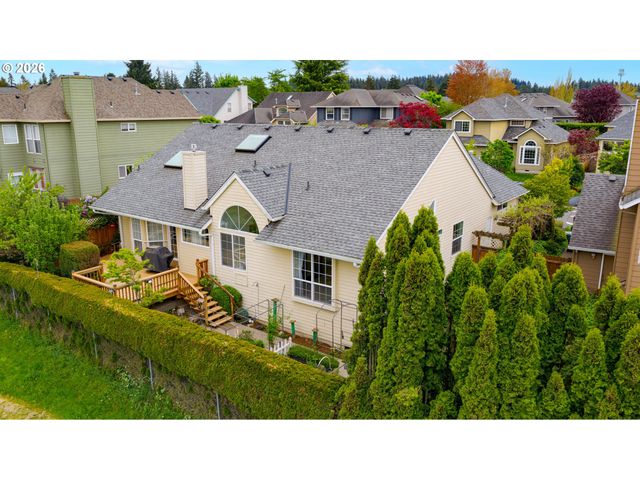 8955 Sw IOWA Dr, Tualatin, OR 97062