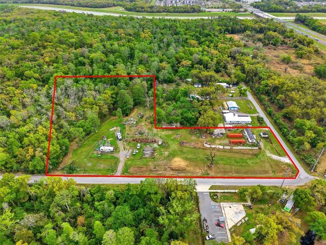 9014 122ND AVENUE, Tampa, FL 33637