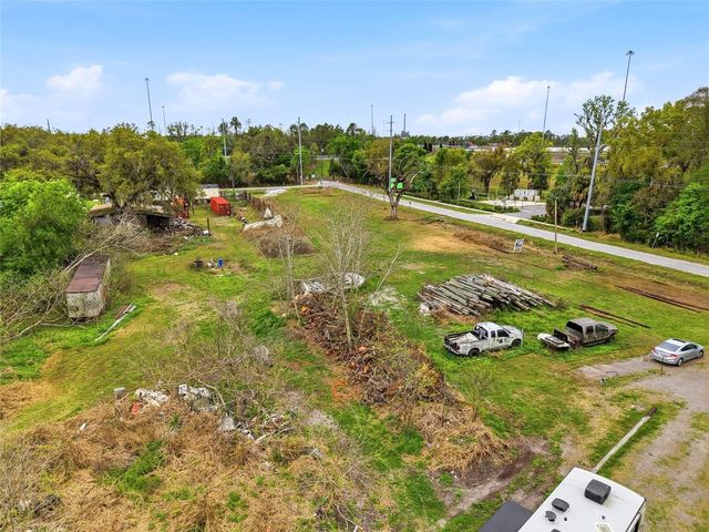 9014 122ND AVENUE, Tampa, FL 33637