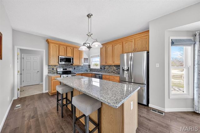 2858 Dardenne Links Drive, O'fallon, MO 63368