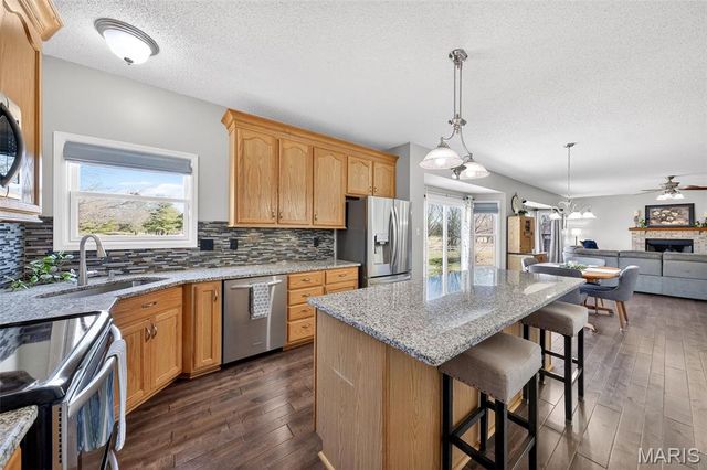 2858 Dardenne Links Drive, O'fallon, MO 63368