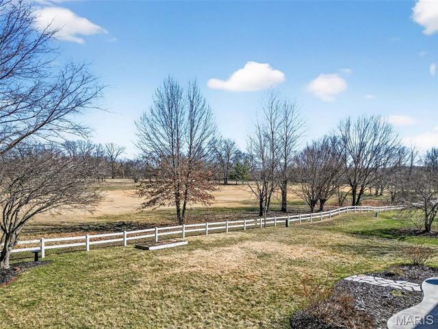 2858 Dardenne Links Drive, O'fallon, MO 63368