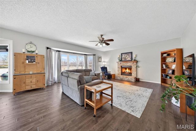 2858 Dardenne Links Drive, O'fallon, MO 63368