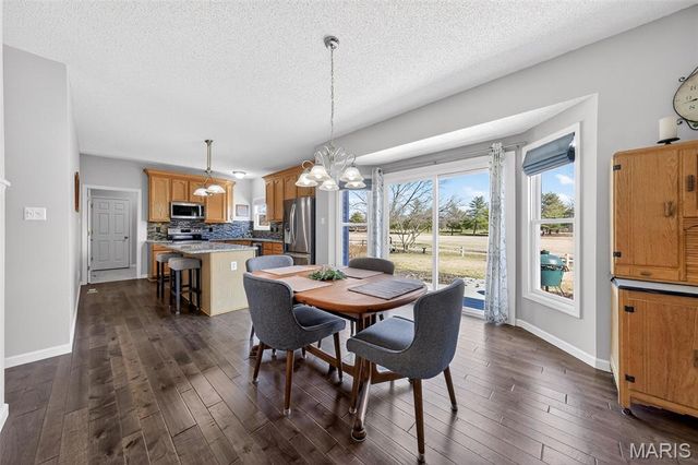 2858 Dardenne Links Drive, O'fallon, MO 63368