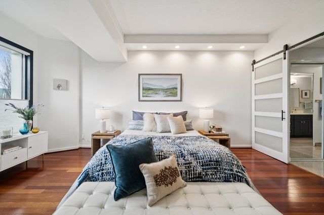 6363 Christie Ave 315, Emeryville, CA 94608