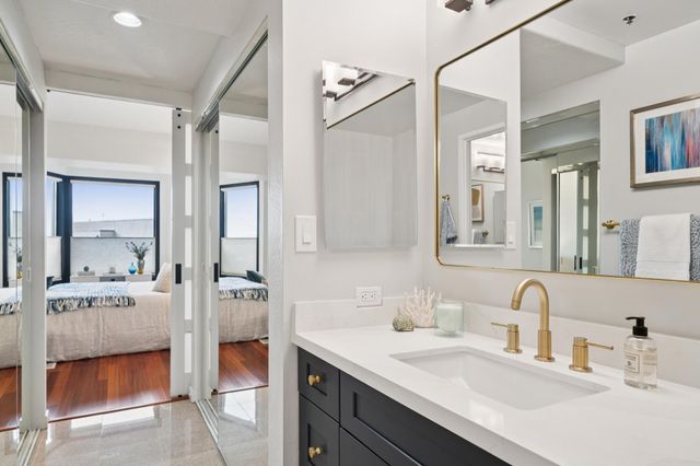 6363 Christie Ave 315, Emeryville, CA 94608