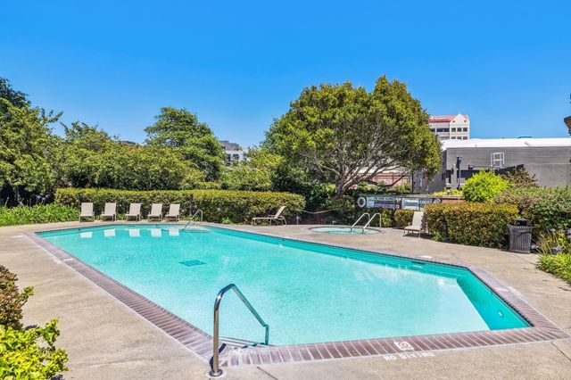 6363 Christie Ave 315, Emeryville, CA 94608