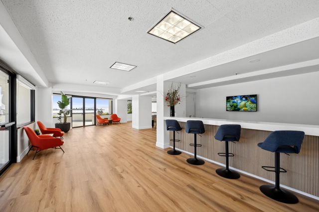 6363 Christie Ave 315, Emeryville, CA 94608