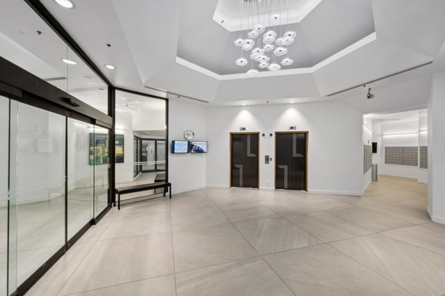 6363 Christie Ave 315, Emeryville, CA 94608