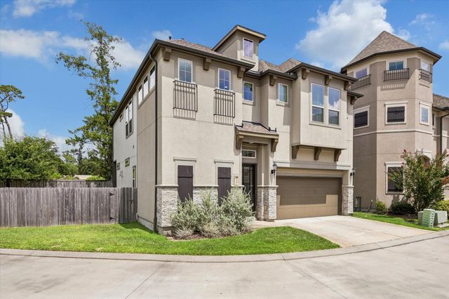 5120 E Lacey Garden Loop, Houston, TX 77018
