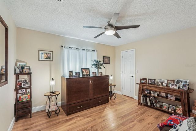 2304 SEATTLE SLEW DRIVE, Sarasota, FL 34240