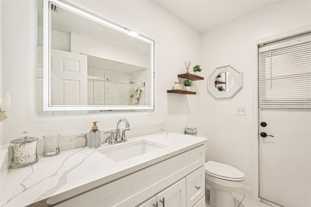 2304 SEATTLE SLEW DRIVE, Sarasota, FL 34240