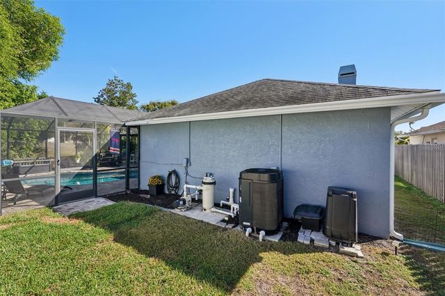 2304 SEATTLE SLEW DRIVE, Sarasota, FL 34240