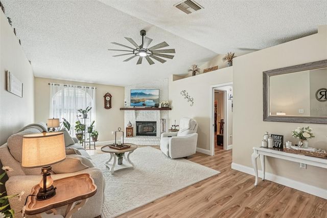 2304 SEATTLE SLEW DRIVE, Sarasota, FL 34240