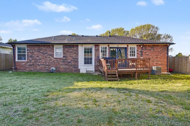 520 W Toledo Street, Broken Arrow, OK 74012