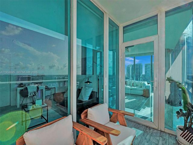 601 NE 36th St 1801, Miami, FL 33137