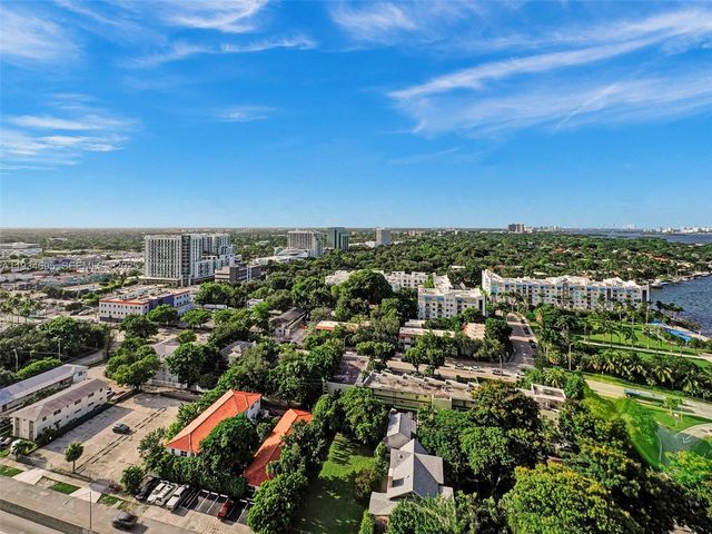 601 NE 36th St 1801, Miami, FL 33137