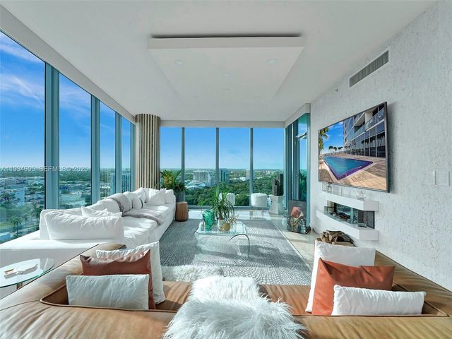 601 NE 36th St 1801, Miami, FL 33137