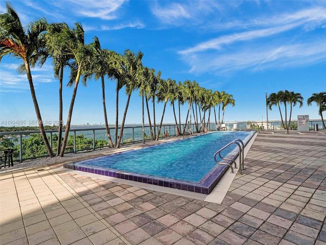 601 NE 36th St 1801, Miami, FL 33137