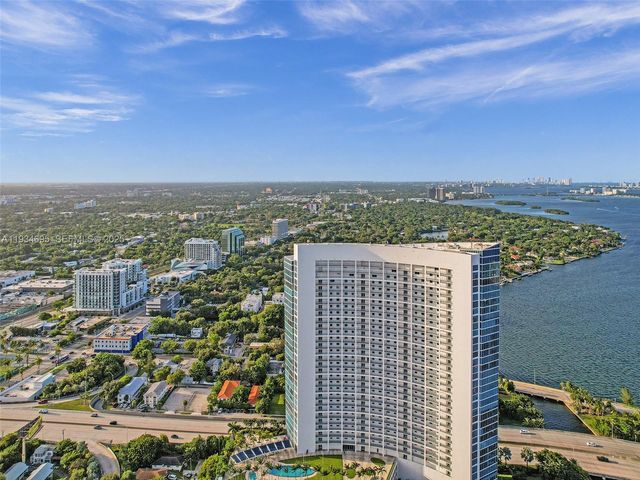 601 NE 36th St 1801, Miami, FL 33137
