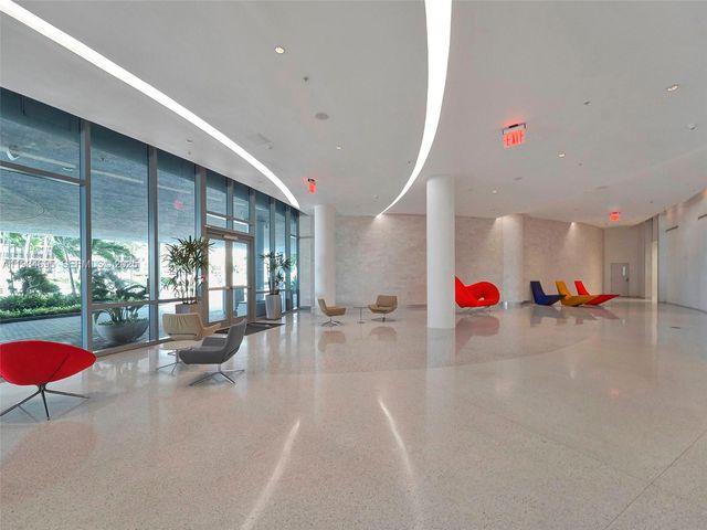 601 NE 36th St 1801, Miami, FL 33137