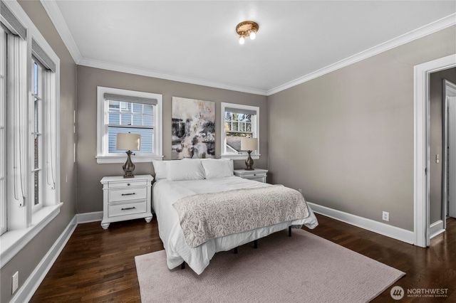 926 Lewis Avenue, Sumner, WA 98390