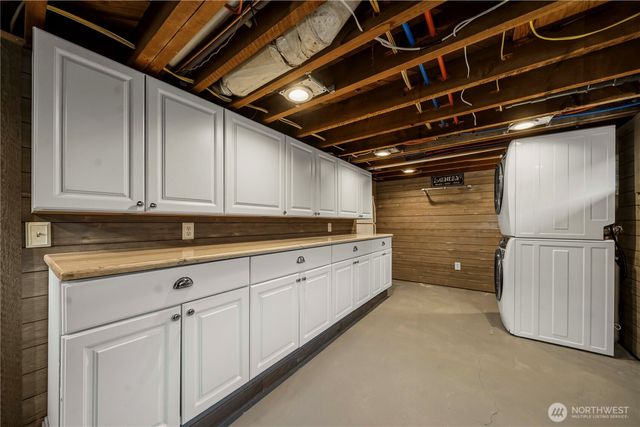 926 Lewis Avenue, Sumner, WA 98390