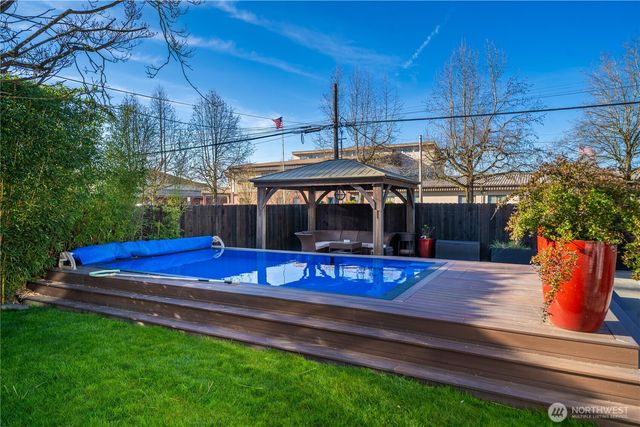 926 Lewis Avenue, Sumner, WA 98390