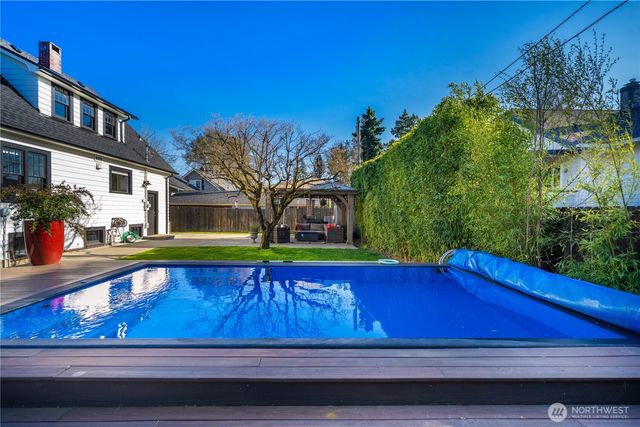 926 Lewis Avenue, Sumner, WA 98390