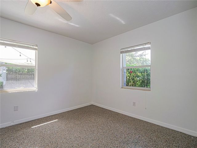 2158 Seville Avenue, Vero Beach, FL 32960