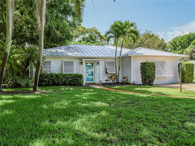 2158 Seville Avenue, Vero Beach, FL 32960