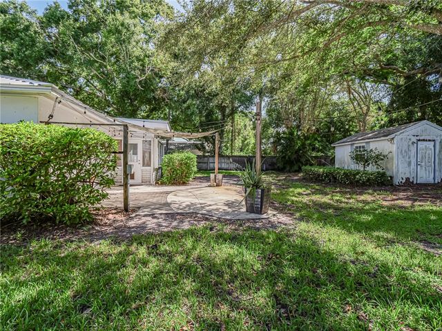 2158 Seville Avenue, Vero Beach, FL 32960