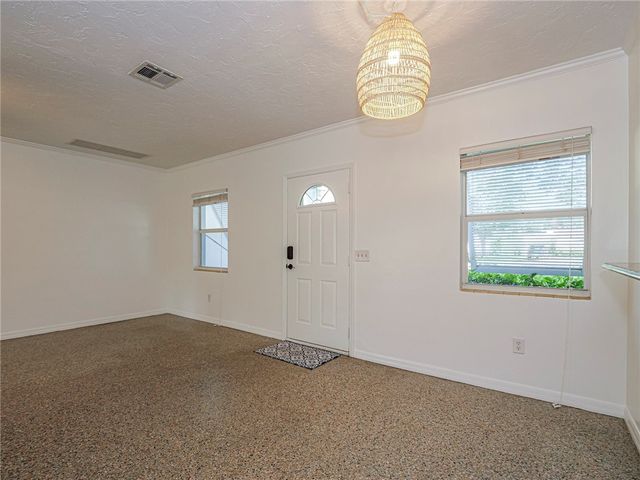 2158 Seville Avenue, Vero Beach, FL 32960