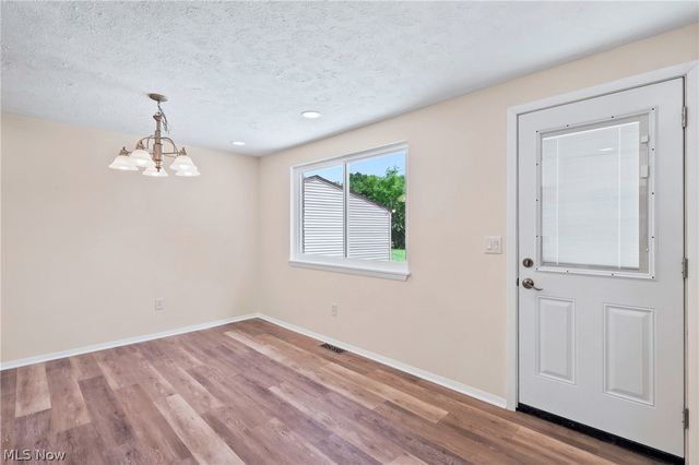 461 Augdon Drive, Elyria, OH 44035