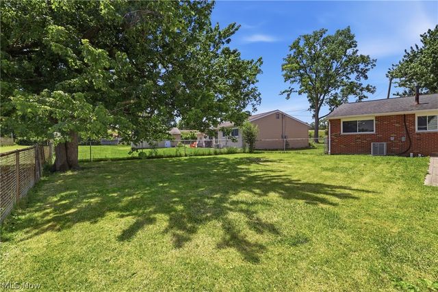 461 Augdon Drive, Elyria, OH 44035