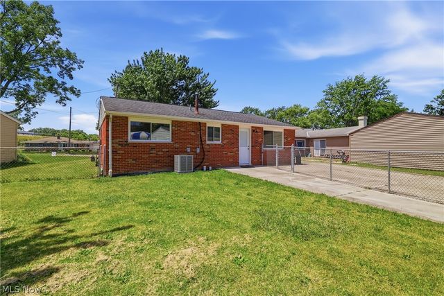 461 Augdon Drive, Elyria, OH 44035