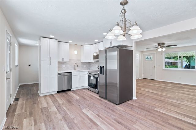 461 Augdon Drive, Elyria, OH 44035