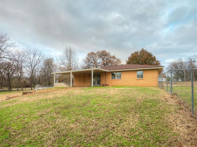 11300 Stewart Avenue, Choctaw, OK 73020