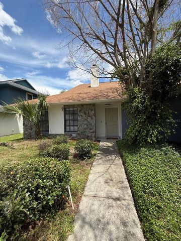 1912 FIRETHORN COURT, Brandon, FL 33511