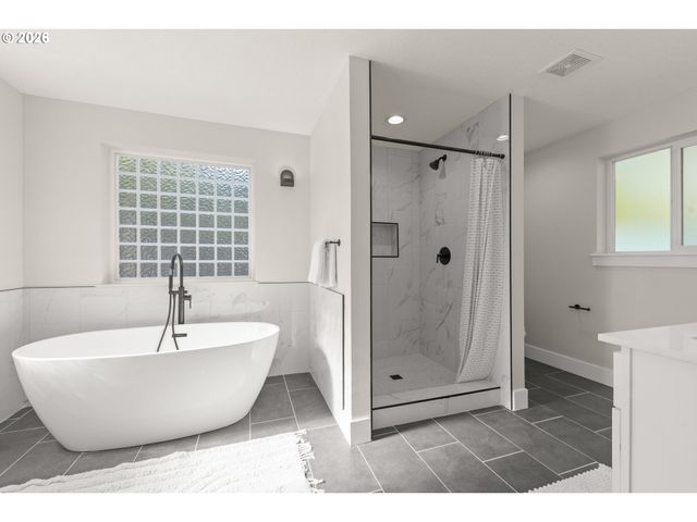329 DEAN Ave, Eugene, OR 97404