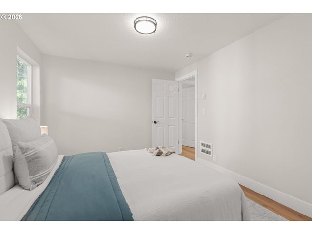 329 DEAN Ave, Eugene, OR 97404