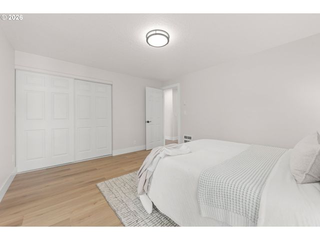 329 DEAN Ave, Eugene, OR 97404