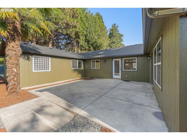329 DEAN Ave, Eugene, OR 97404