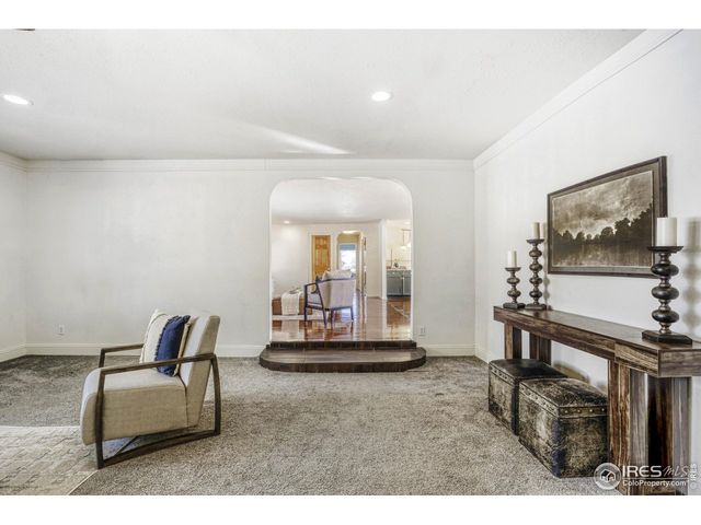 6921 Ridge Valley Ct, Loveland, CO 80538