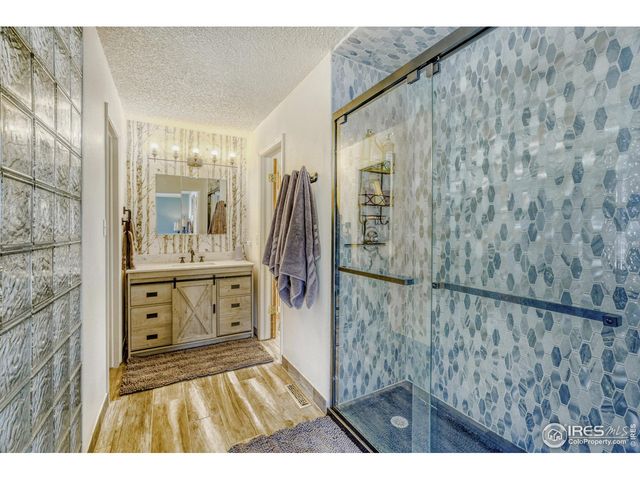 6921 Ridge Valley Ct, Loveland, CO 80538