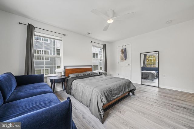 6425 RICHMOND HWY #201, Alexandria, VA 22306