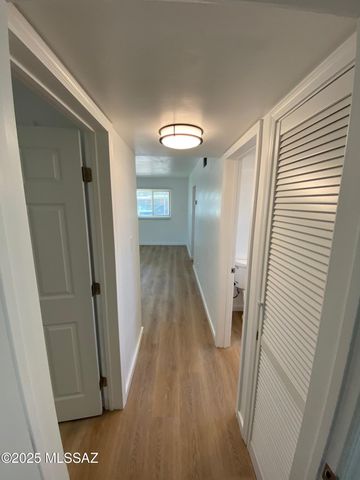 4541 E 18th Street, Tucson, AZ 85711