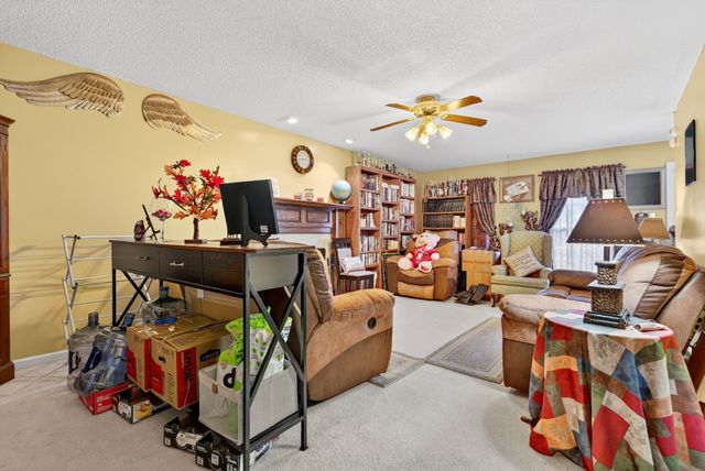 1009 Fillmore Ct, Clarksville, TN 37042