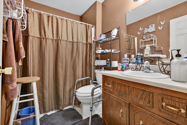 1009 Fillmore Ct, Clarksville, TN 37042