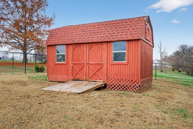 1009 Fillmore Ct, Clarksville, TN 37042